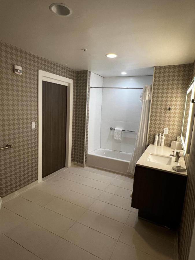Home2 Suites By Hilton Hinesville Extérieur photo