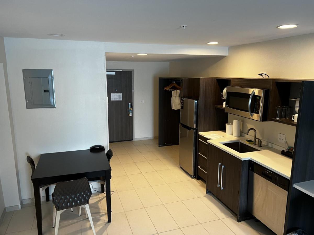 Home2 Suites By Hilton Hinesville Extérieur photo